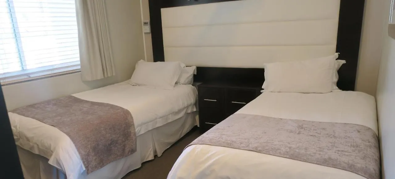 **** Aparthotel Lagoon Beach Hotel Apartments Kapstadt Südafrika