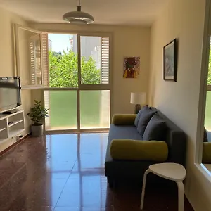 Apartment Luminoso En Cercano A La Playa Y A Barcelona