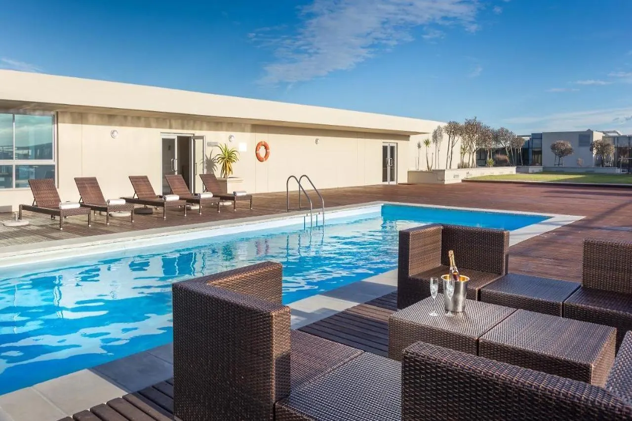 Lagoon Beach Hotel Apartments Cape Town Aparthotel