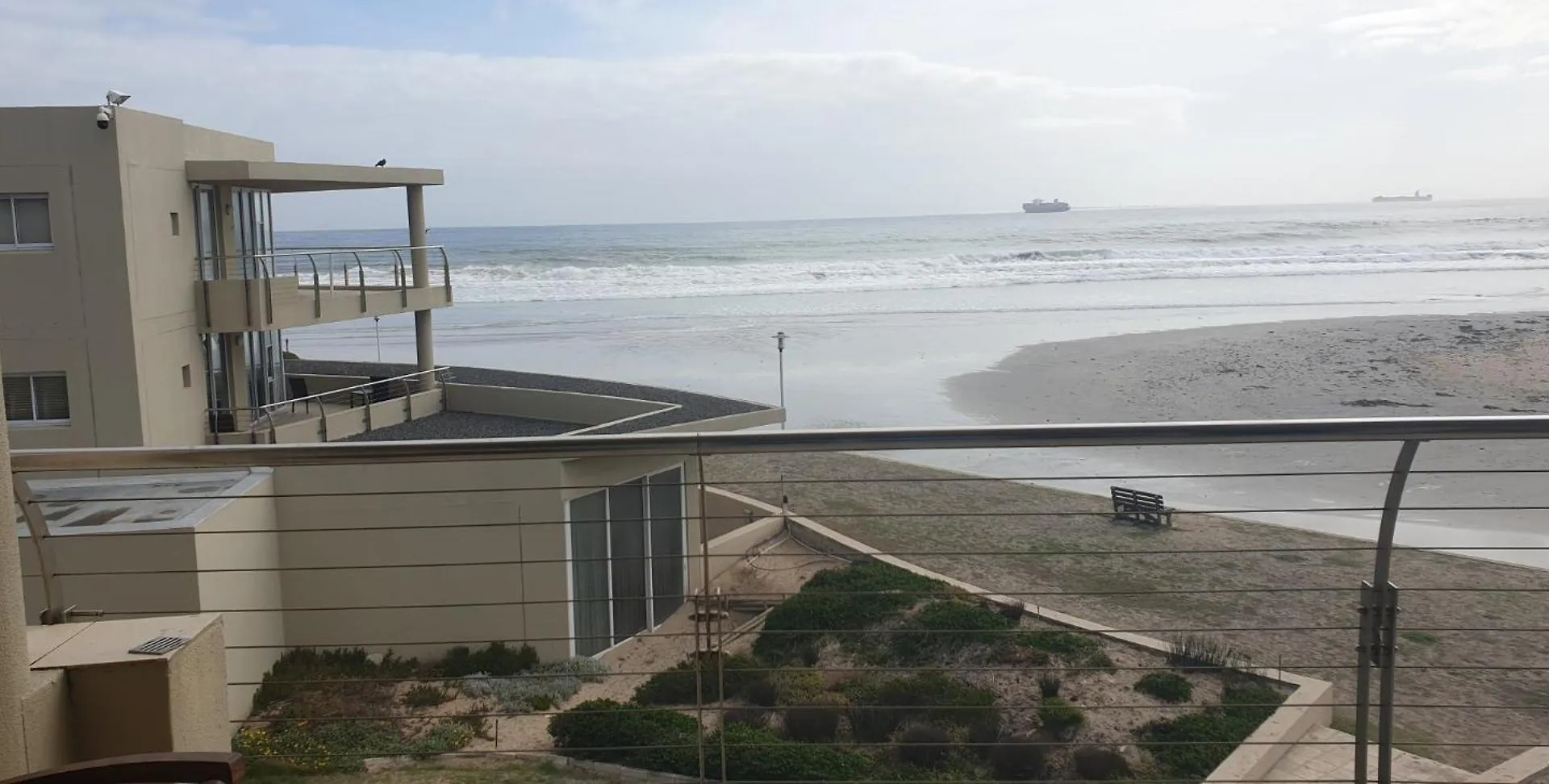 Lagoon Beach Hotel Apartments Cape Town 4*,  South Africa