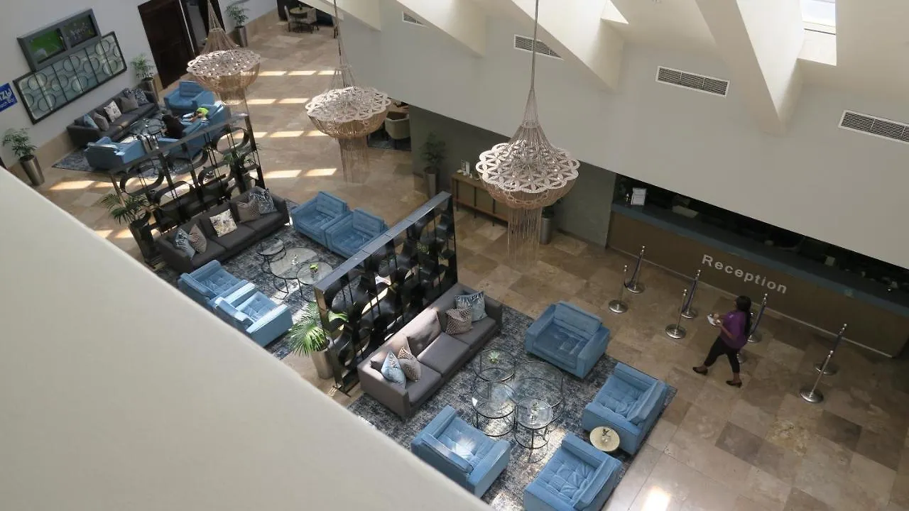 Lagoon Beach Hotel Apartments Cape Town Aparthotel